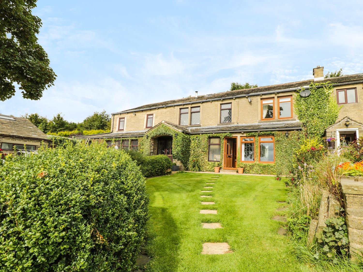 Upper Highlees Farm Villa Luddendenfoot Exterior photo